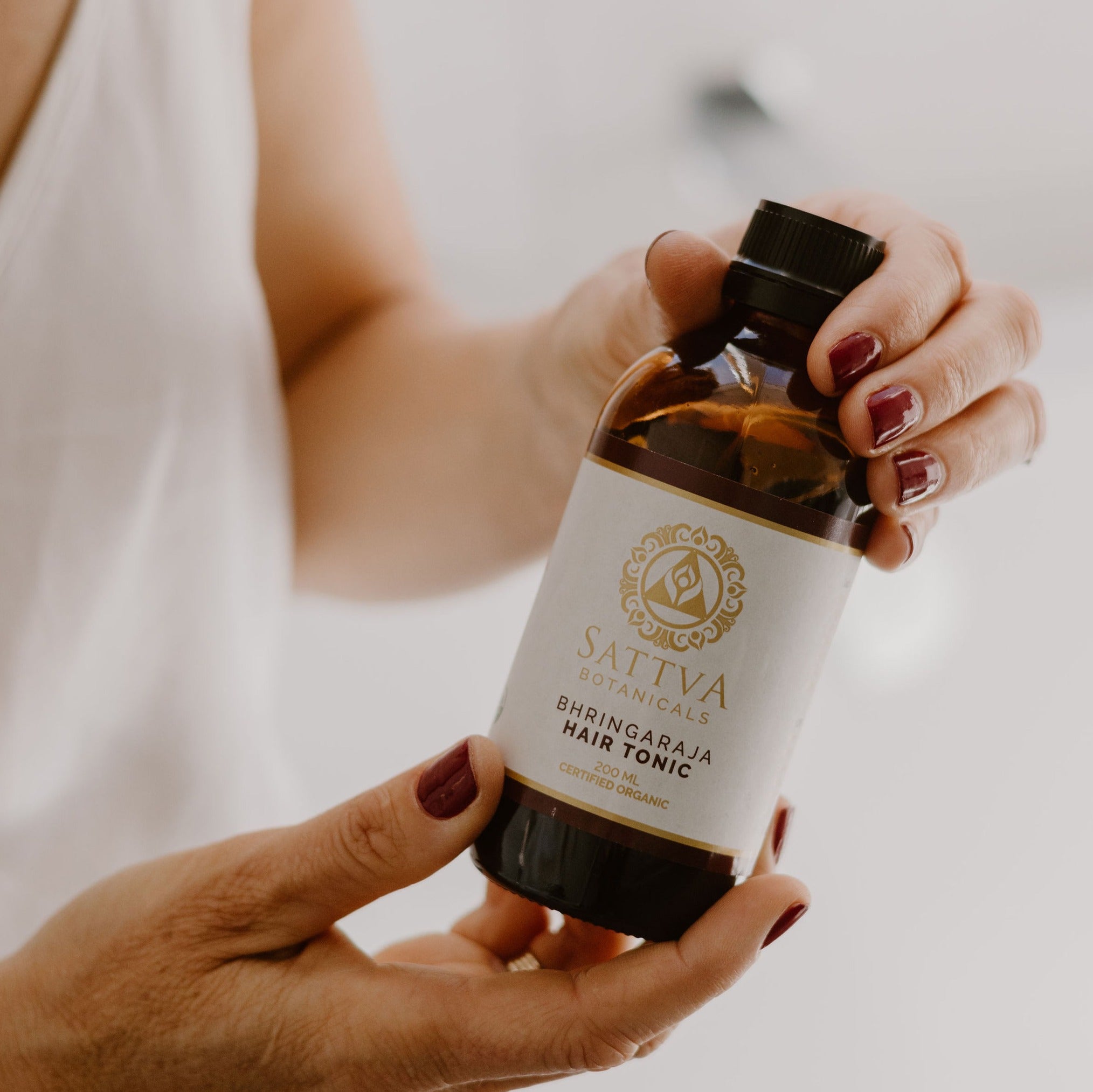 Bhringaraja Oil - Hair Tonic