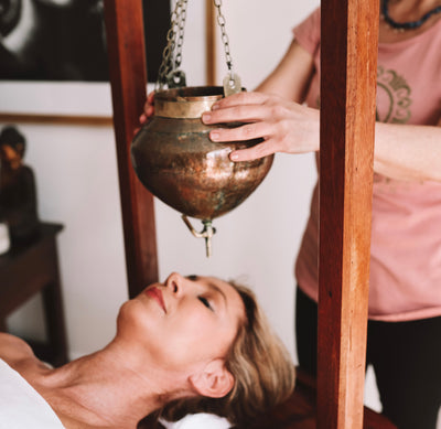 Abhyanga & Shirodara Massage